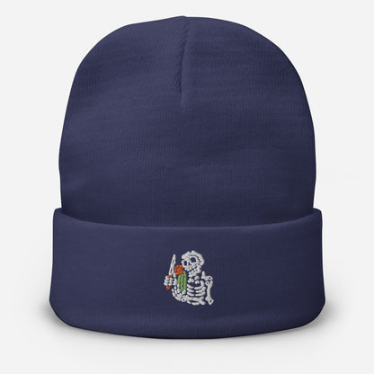 Lost Tag Beanie mit Skelett-Stickerei